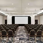 Doubletree By Hilton South Tyvola Hotel