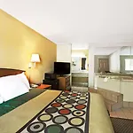 Super 8 By Wyndham Charlotte Downtown Area