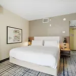 Doubletree By Hilton South Tyvola 4*