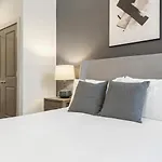 Landing - Modern Apartment With Amazing Amenities