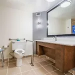 Hotel Doubletree By Hilton South Tyvola 4*