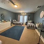 Gonzalez\'S Cozy Shack