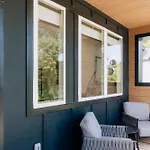 Modtrio 3br With Ensuites & Garage Mins To Uptown Holiday home