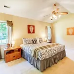 University City Villa Holiday home Charlotte