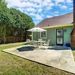 University City Villa