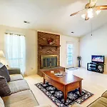 University City Villa Holiday home *