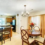 University City Villa Holiday home Charlotte