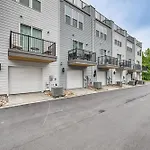 Walk To Music Factory Townhome With Rooftop Deck!