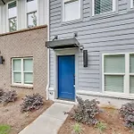 Walk To Music Factory: Townhome W/ Rooftop Deck!