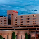 Sheraton Charlotte Airport