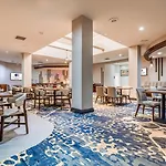 Hotel Doubletree By Hilton South Tyvola