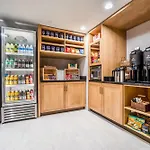 Doubletree By Hilton South Tyvola 4*