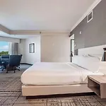Hotel Doubletree By Hilton South Tyvola 4*