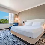 Hotel Doubletree By Hilton South Tyvola