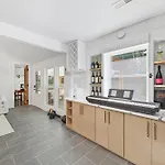Guest house Bedrooms With Private Bath - 12min From Uptown Charlotte