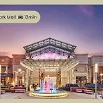 Hot Tub Pool Table Fire Pit 5Min To Uptown