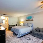 Lux Mins To Nascar Hof Cdia & Atrium Health