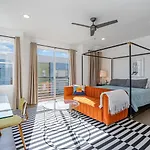 Madmen Loft W Uptown Rooftop Views * Charlotte