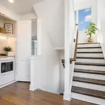 Madmen Loft W Uptown Rooftop Views Holiday home Charlotte