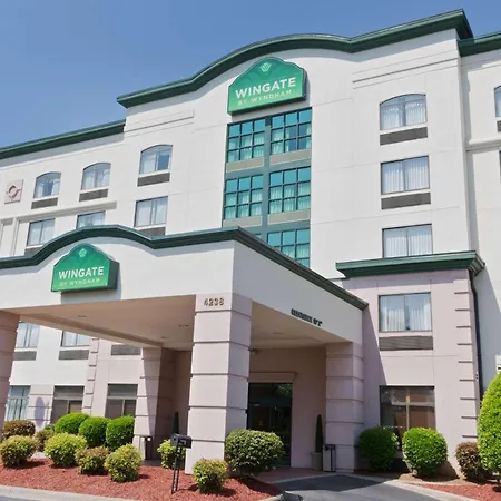 Hotel Wingate By Wyndham Airport Charlotte