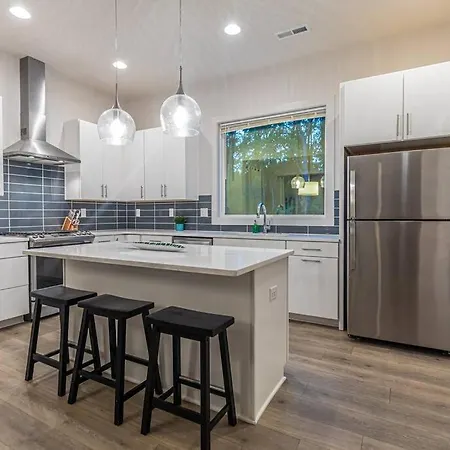 Spacious 3 Bedroom Across From Park!
