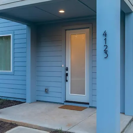 Spacious 3 Bedroom Across From Park! *