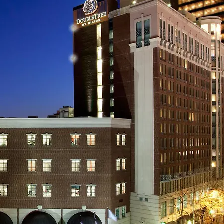 Hotel Doubletree By Hilton Center 4*