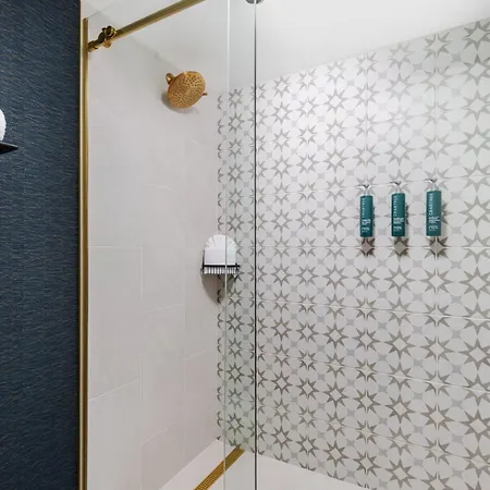 Hotel Doubletree By Hilton Center 4*