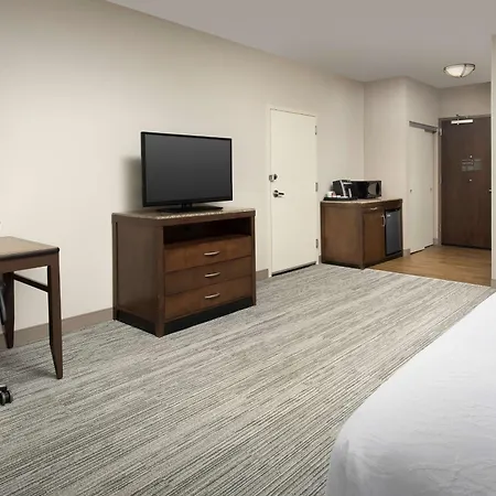 Hilton Garden Airport 3* Charlotte