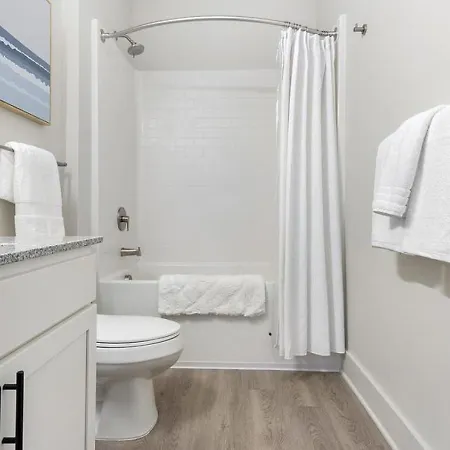Landing At The Henry - 2 Bedrooms In Northwest Apartment *