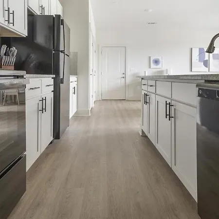 Landing At The Henry - 2 Bedrooms In Northwest Charlotte