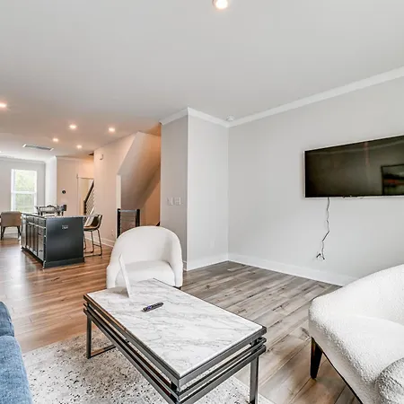 Walk To Music Factory: Townhome W/ Rooftop Deck! Charlotte