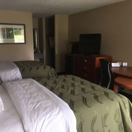 Hotel Quality & Area Charlotte