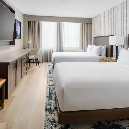 Doubletree By Hilton Center 4*