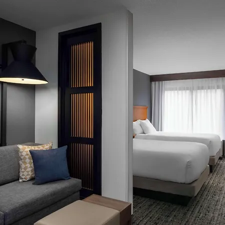 Hyatt Place Airport/lake Pointe
