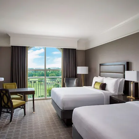 The Ballantyne, A Luxury Collection Hotel, Resort