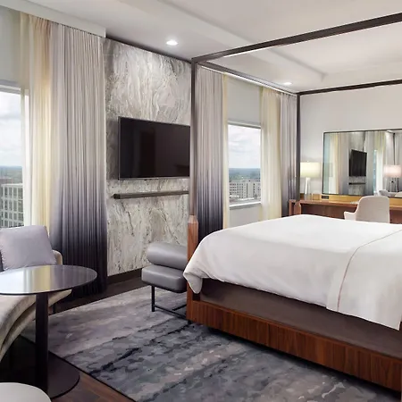 The Westin 4* Charlotte