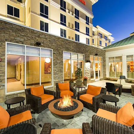 Hilton Garden Airport Hotel