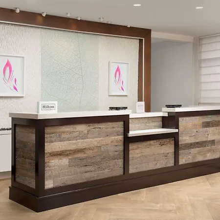 Hilton Garden Airport Hotel 3*