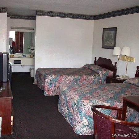 Quality & Area 3* Charlotte