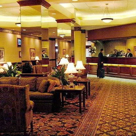 Doubletree By Hilton Center Hotel 4*