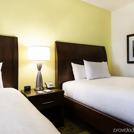 Hilton Garden Airport 3* Charlotte