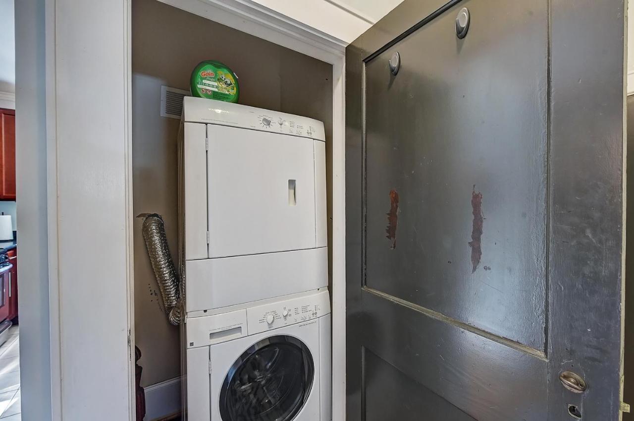 The Collection Clt: 800 Magnolia Charlotte