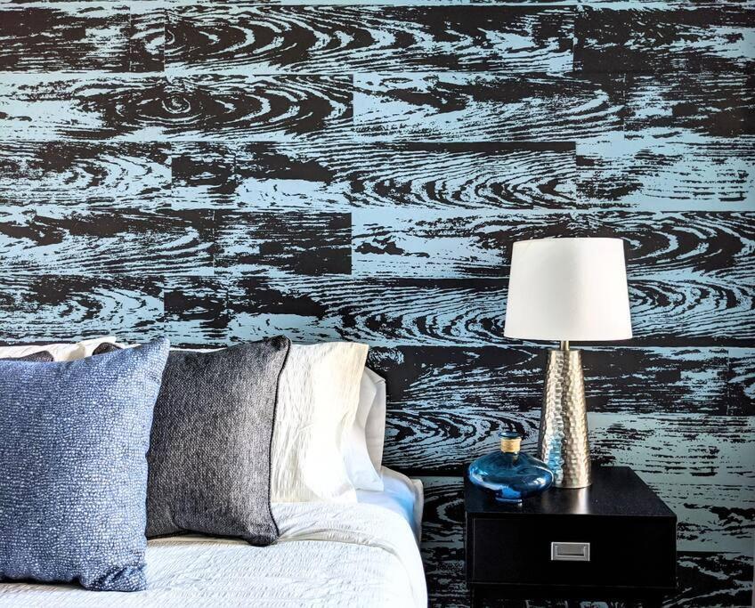 League Flats South End At South Blvd * Charlotte