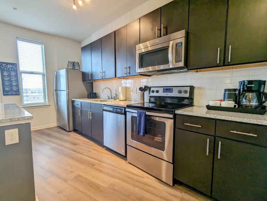 League Flats South End At South Blvd Apartment