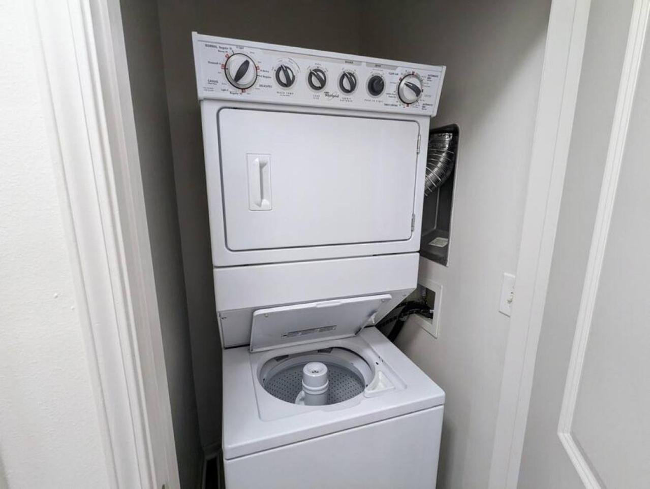 League Flats South End At South Blvd Apartment