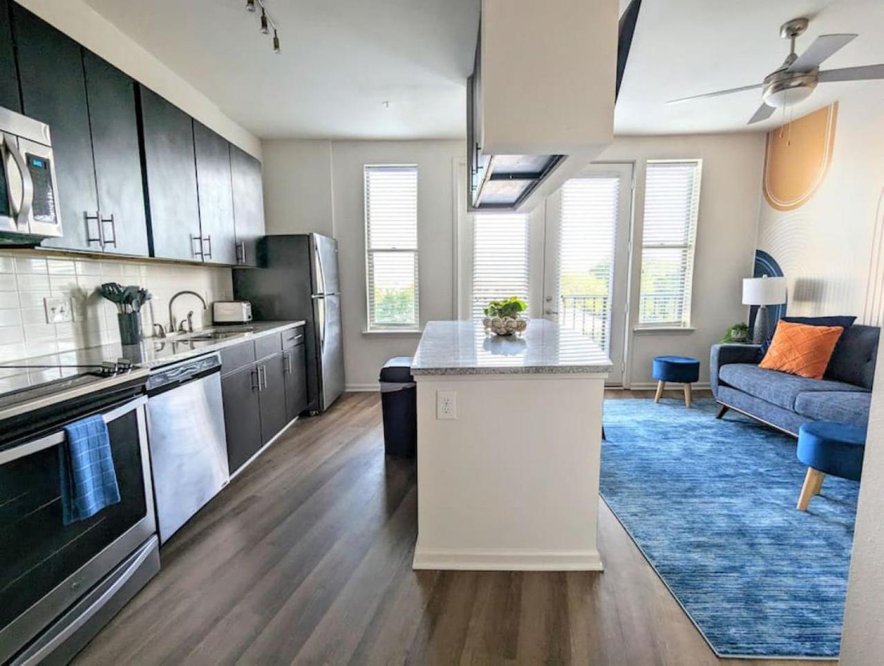 Apartment League Flats South End At South Blvd Charlotte