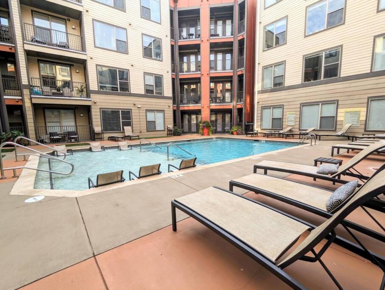 League Flats South End At South Blvd * Charlotte