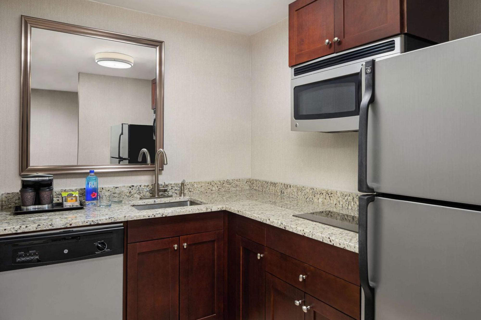 Doubletree By Hilton Charlotte/southpark Charlotte