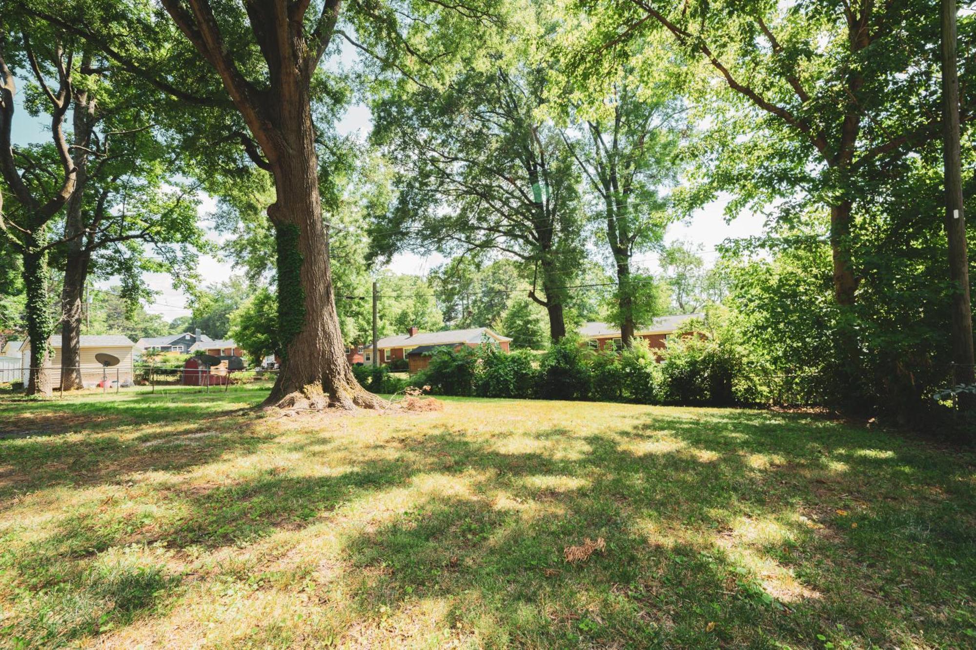 Holiday home Spacious With Pet-friendly Yard